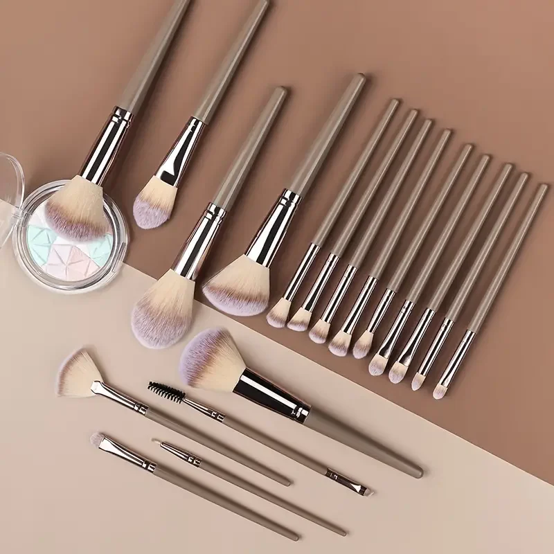 CASHAREYA Professional 20Pcs Makeup Brushes Set Eyeshadow Blush Highlighter Foundation Concealer Blending Brush Fluffy Women Beauty Tool