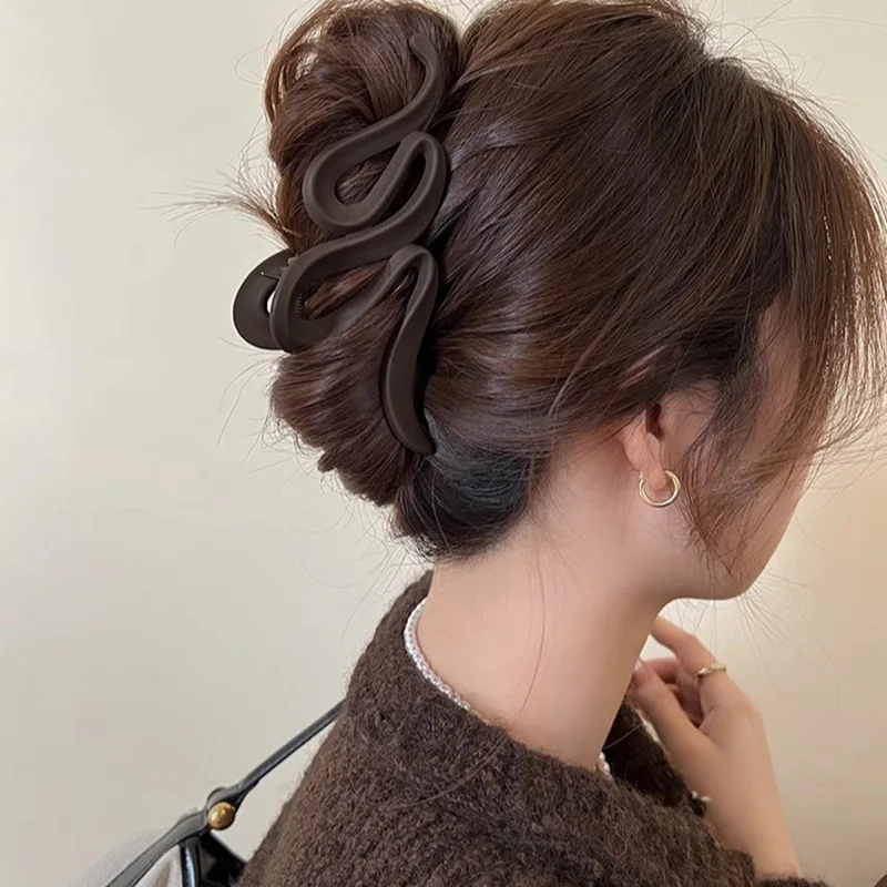 Nepenthion 13cm Acrylic Hair Clips For Women Hairpin Matte Wave Hair Claw Clip Ponytail Hair Accessories Girls Headwear Barrettes