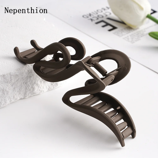 Nepenthion 13cm Acrylic Hair Clips For Women Hairpin Matte Wave Hair Claw Clip Ponytail Hair Accessories Girls Headwear Barrettes