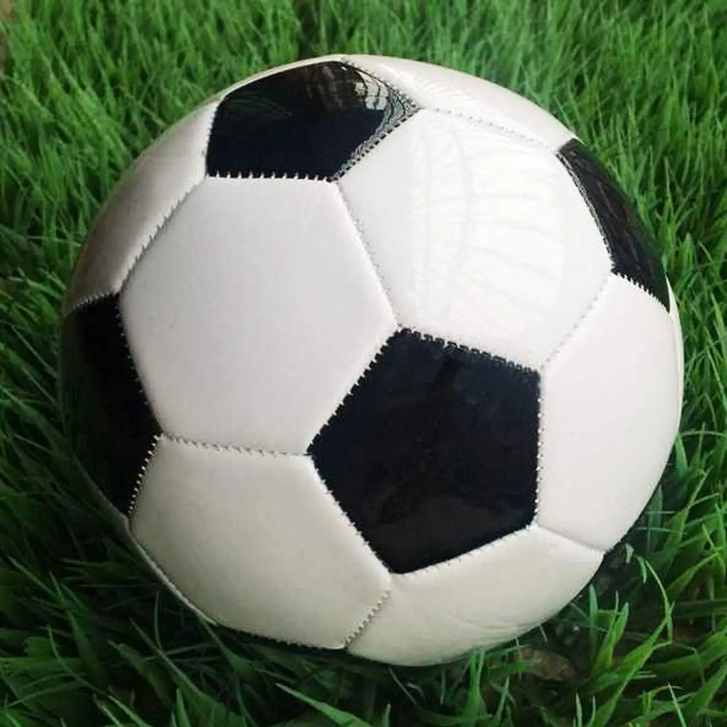 kisama Professional Training Soccer Balls Classic White Black Thicker PU Soccer balls Tight Weaved Suitable Trainning Practice or Gift